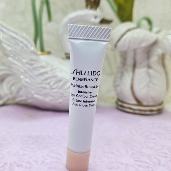 Shiseido Benefiance WR24 Eye Contour Cream 5ml and Night Cream 10ml Travel Set - Picture 2 of 5